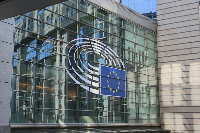 EU Approves Offshore 'Return Hubs' in Major Migration Policy Reversal
