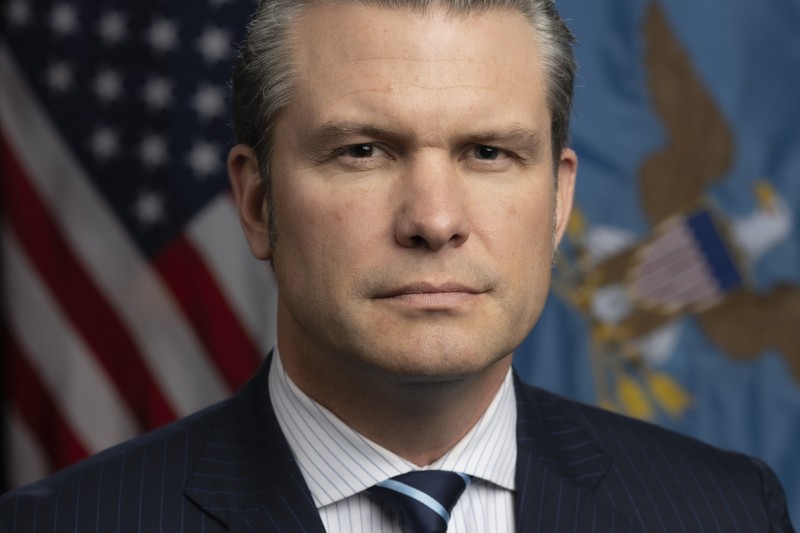 Hegseth Fires Army Chief of Staff as Pentagon Purge Deepens