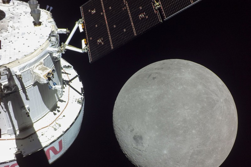 After 54 Years, Humans Fly Past the Moon — and Keep Going