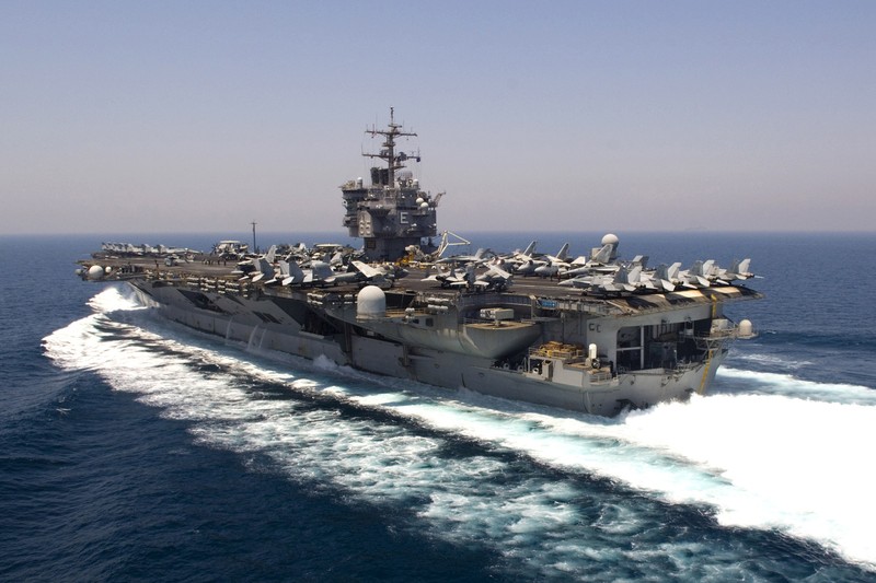 Ceasefire Bid and Bombing Threats Run on Parallel Tracks as Iran Deadline Looms