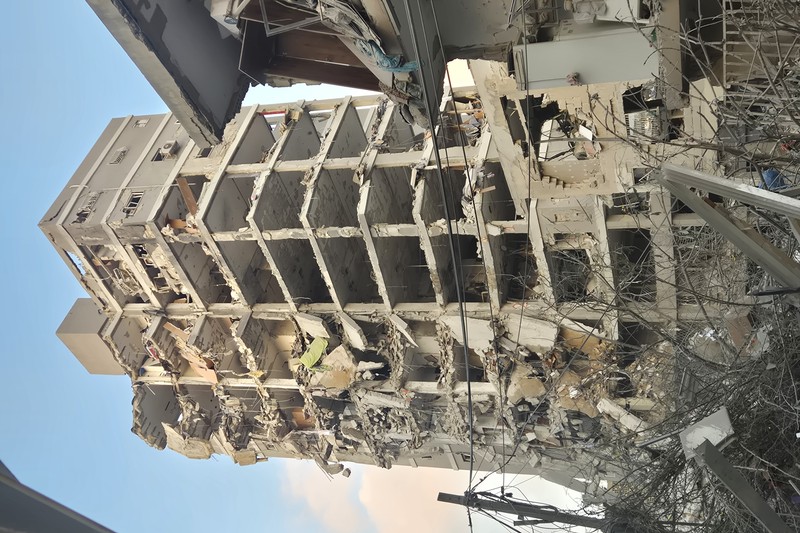 Three Fronts, One Barrage: Iran's Allies Strike Israel in Concert