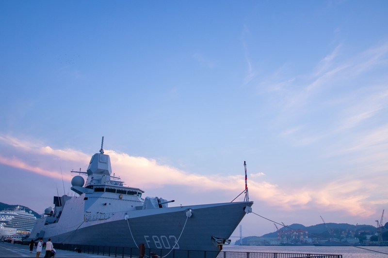 Japan Dismantles Decades of Arms Export Curbs as Washington Wavers