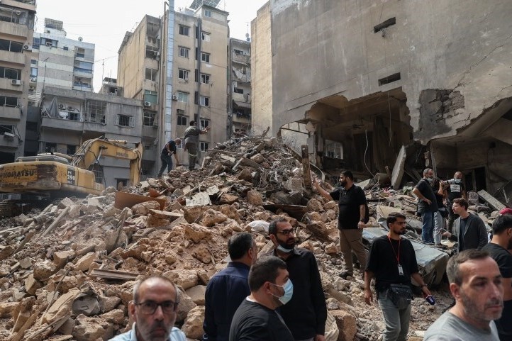 Israel Shatters Lebanon Ceasefire With Wave of Strikes Across the South