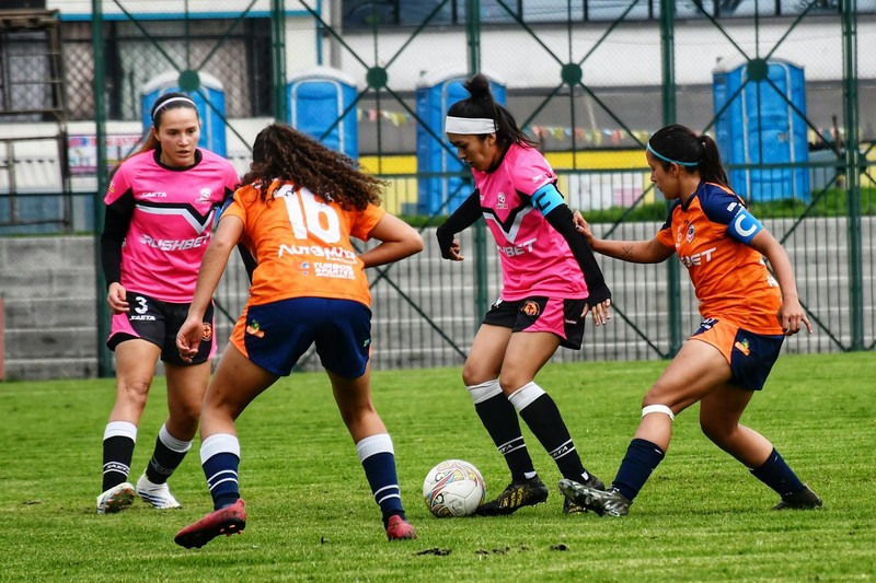 Banned by the Taliban, Welcomed by the World: Afghanistan's Women Footballers Return After Five Years
