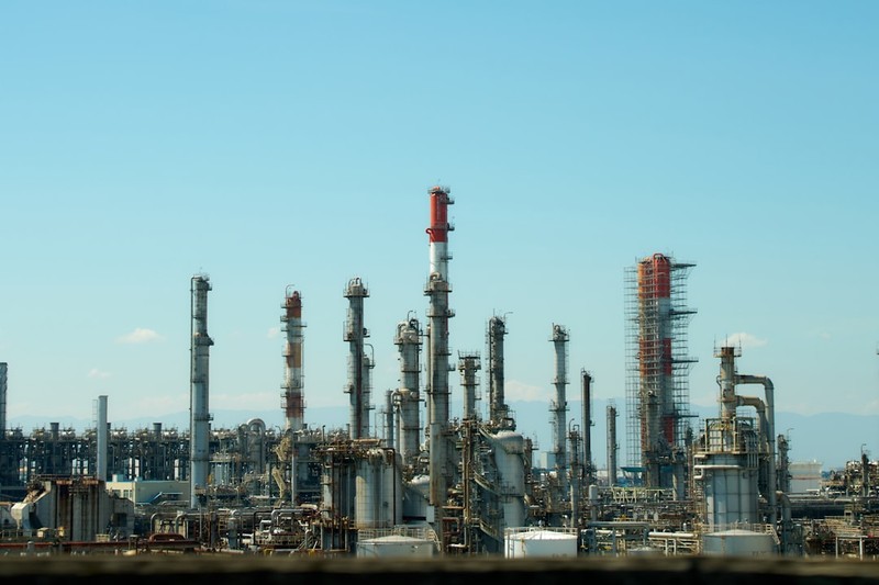Chinese Scientists Turn CO2 Into Jet Fuel. The Timing Is Not Subtle.