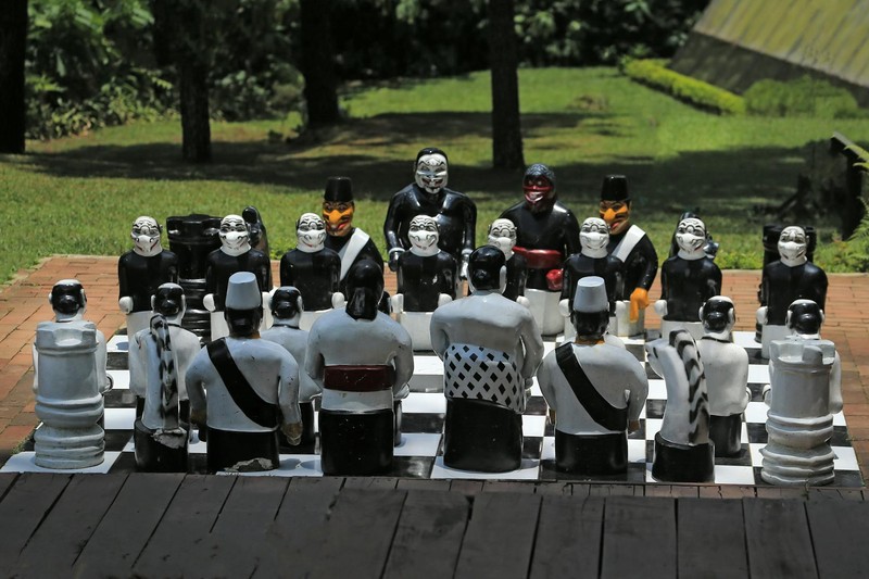 Gambonanza Is More Than Balatro With Chess Pieces