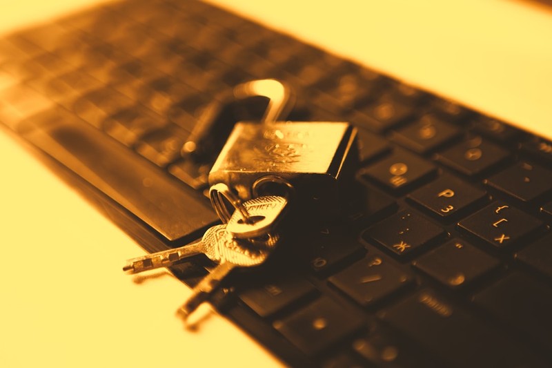 BitLocker Falls to a USB Stick — and Nobody Can Explain Why