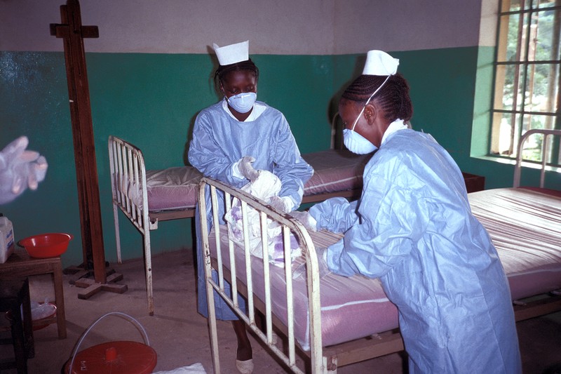 1,000 Suspected Cases, No Vaccine: The Ebola Outbreak Outpacing the World