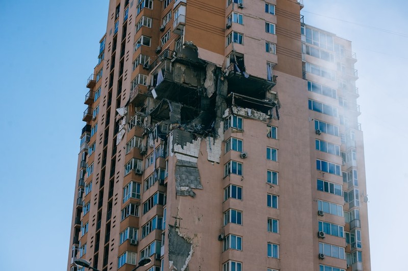 656 Drones, 73 Missiles: Russia's Overnight Barrage Kills 18 and Blacks Out Kyiv